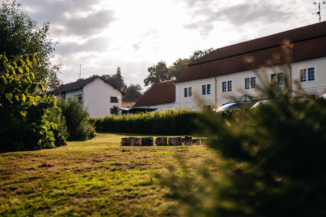 Lesák rekreační středisko Chlum u Trebone Exterior foto